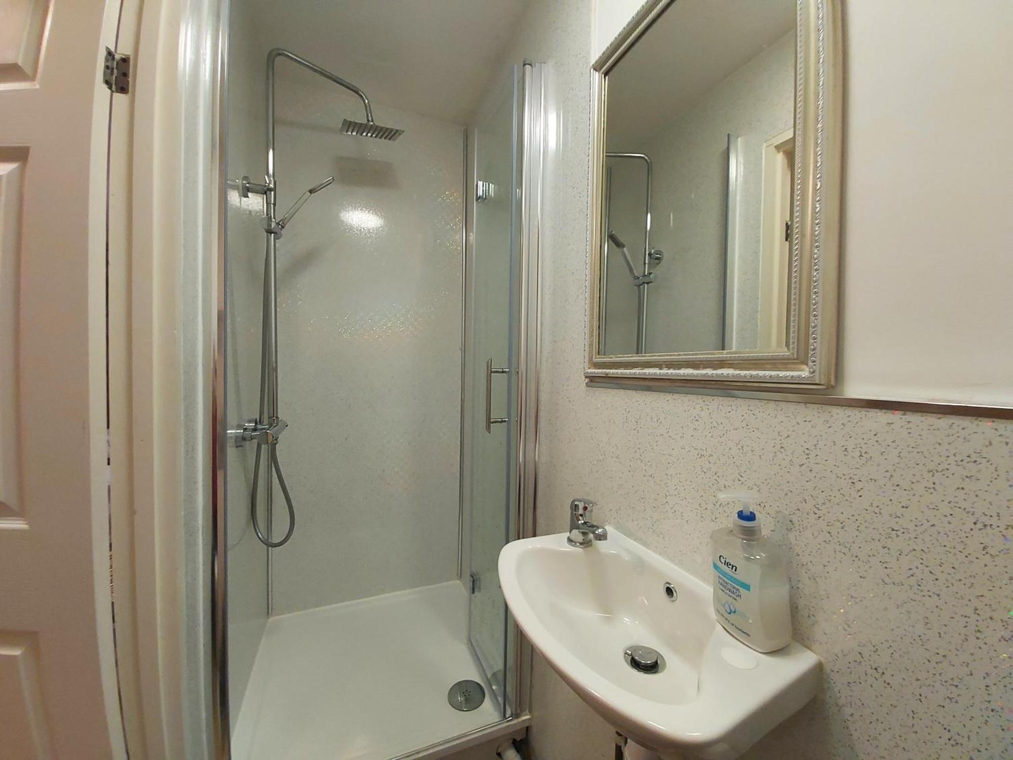 London Harford House Rooms Oda fotoğraf